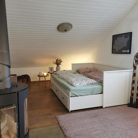 Wohnung In Idyllischem Oertchen Мешеде Екстериор снимка